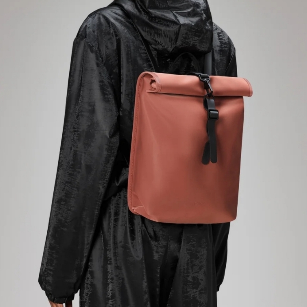 Rains Rolltop Rucksack Mini - Picture 3 of 7